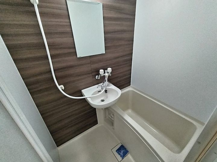 東京都狛江市和泉本町2(アパート)の賃貸物件の風呂