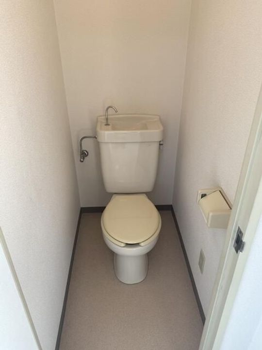 ネオカーサの内装