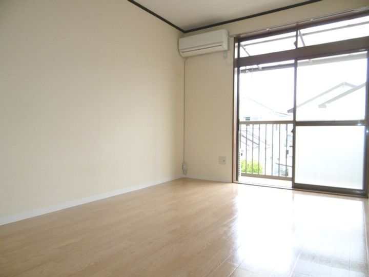 サンハイツの居間