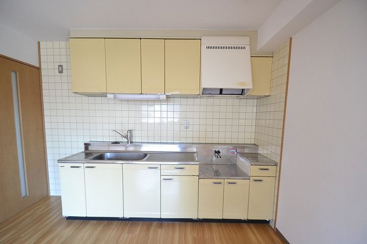 リビエーヌ宝町のキッチン