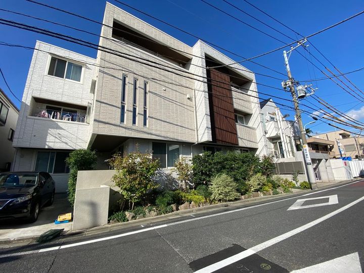 マロン メゾンの外観