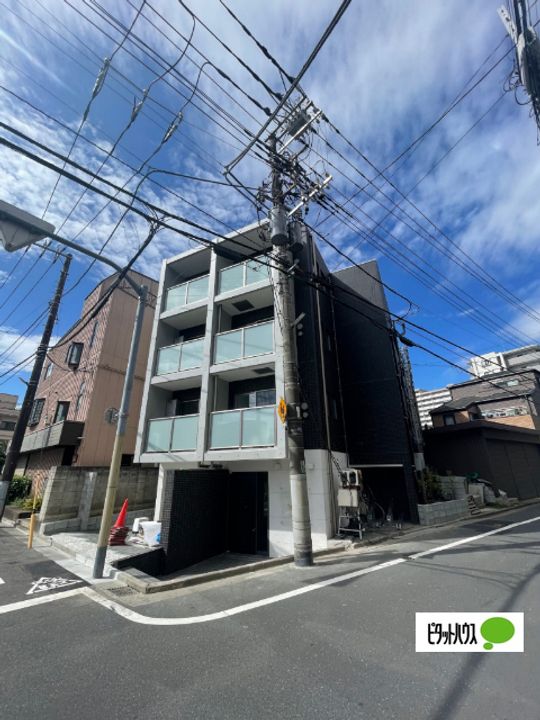 セリュークス東向島の外観