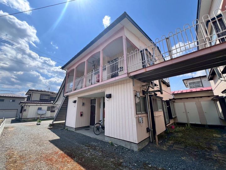 コーポ長苗代の外観