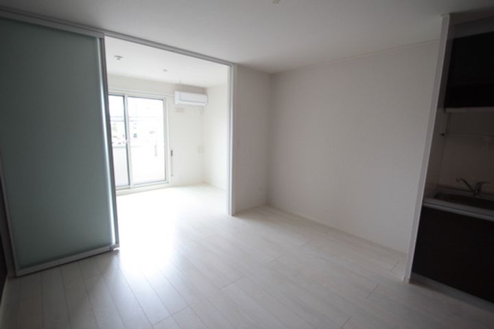 maison de TSUBAKIの居間