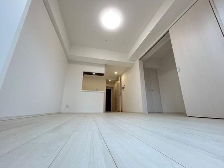 埼玉県川口市本町1(マンション)の賃貸物件の居間