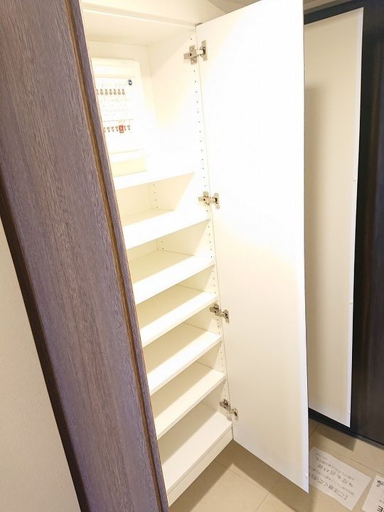 アクアスイートの玄関