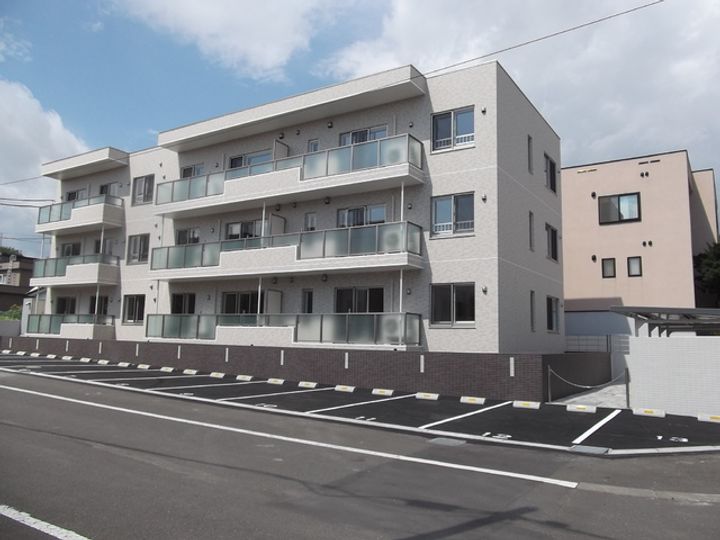 北海道札幌市清田区清田三条1(マンション)の賃貸物件の外観