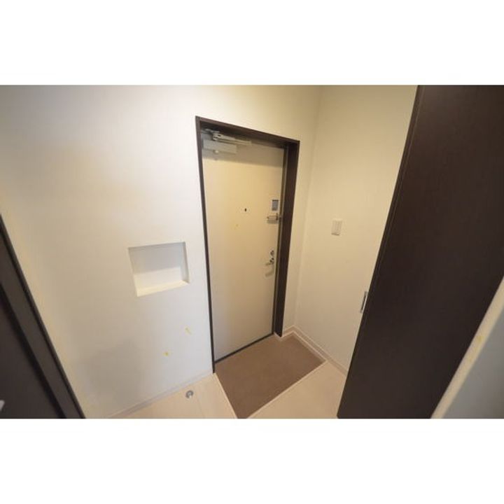 福岡県福岡市中央区地行4(アパート)の賃貸物件の玄関