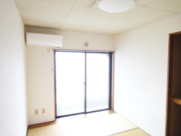 ラパニエールオートの内装