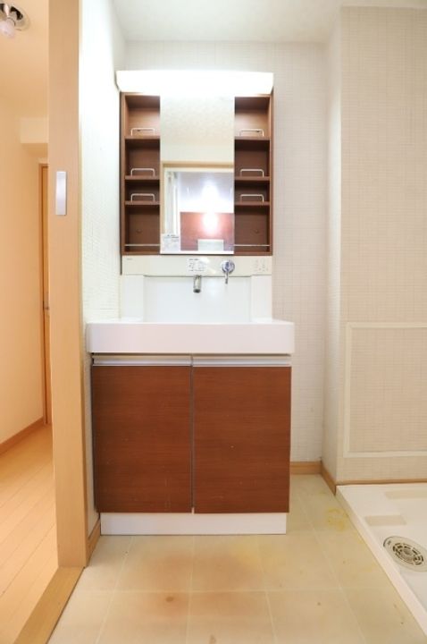 オヌキ新博多ビルの内装