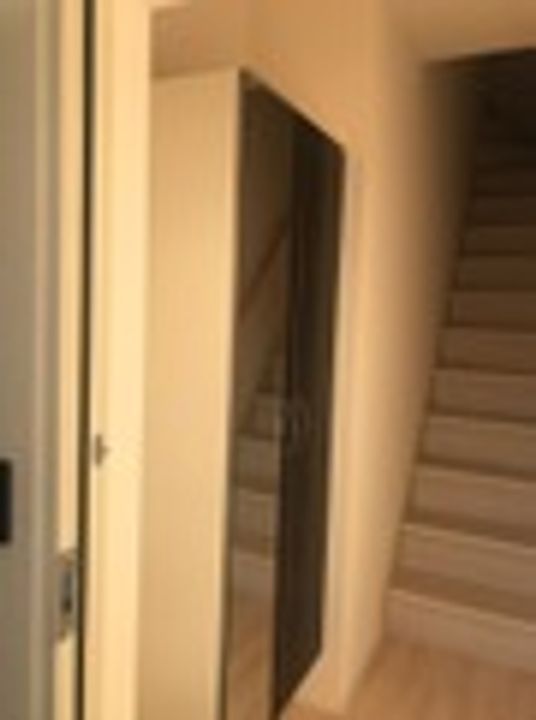 サンシティ白岳の玄関