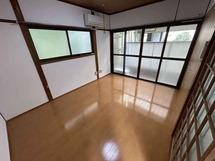 第3住友ハイツの居間