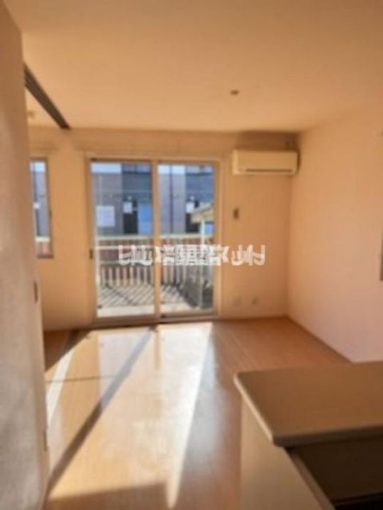 福島県いわき市小名浜南富岡字富士前(アパート)の賃貸物件の居間