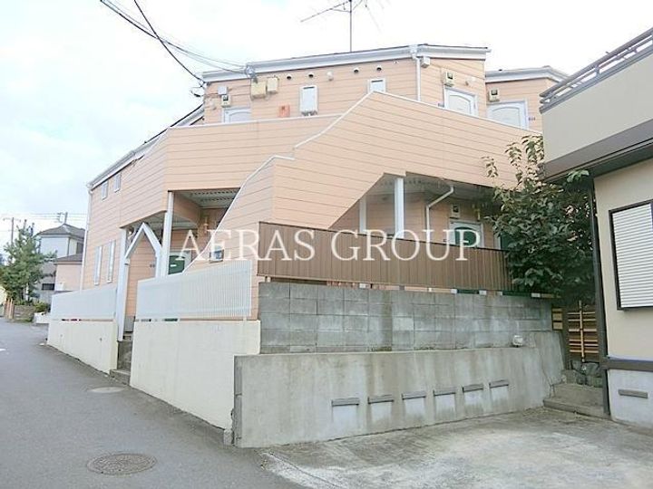 メゾン南大泉の外観