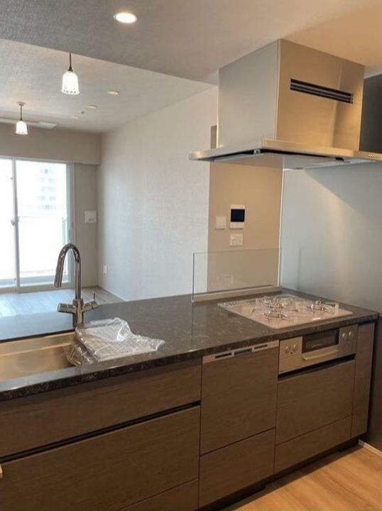 東京都港区海岸1(マンション)の賃貸物件のキッチン