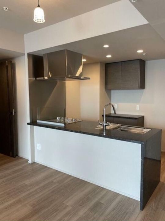 東京都港区海岸1(マンション)の賃貸物件の居間