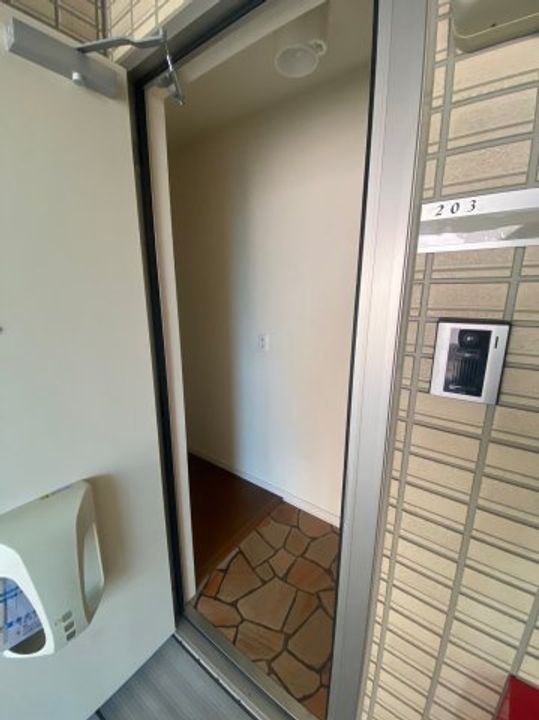 千葉県市原市五井(アパート)の賃貸物件の玄関