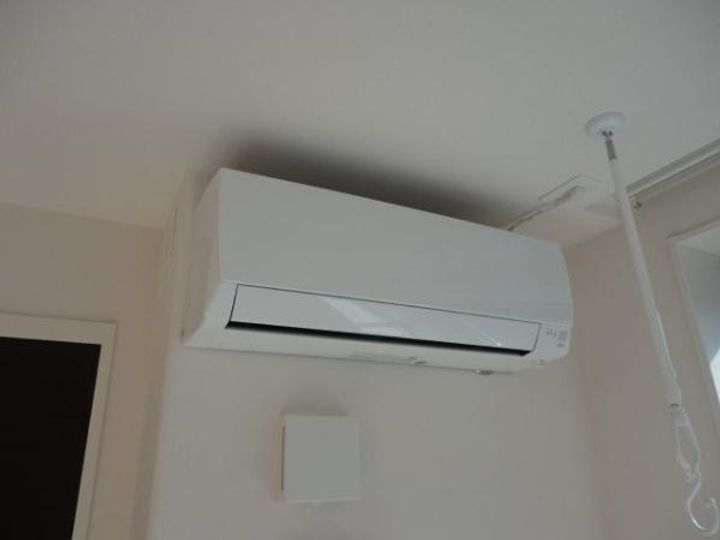 ルーヴル円明寺 2Fの内装