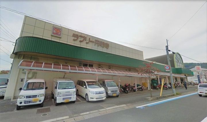 ルーヴル円明寺 2Fの周辺