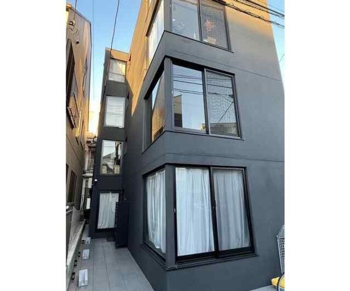 東京都足立区西新井栄町3(マンション)の賃貸物件の外観