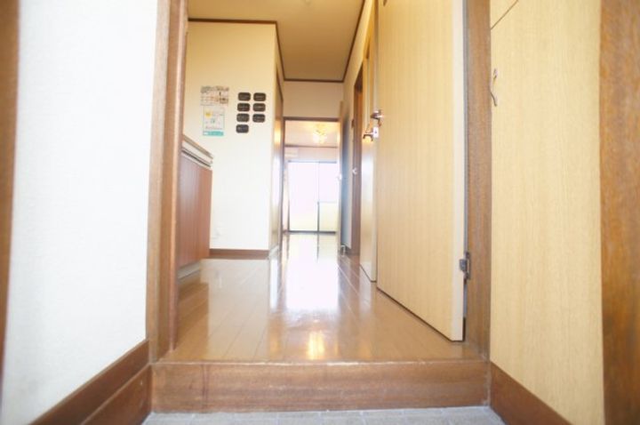 イースト21の玄関