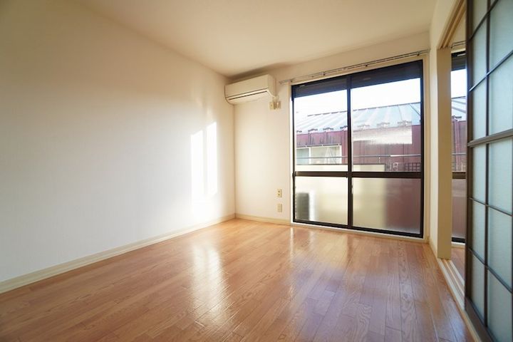 ドミ・クレインの内装