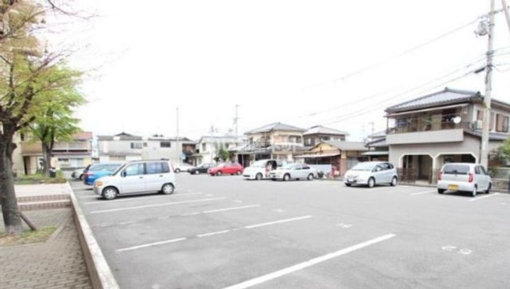 阿部ロイヤルハイツの地図