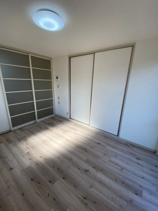 ディアス清水の居間