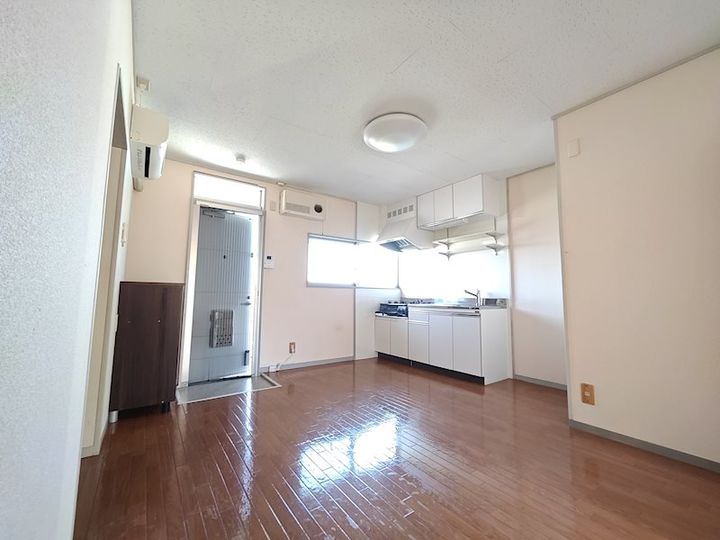 サンパーク湘南の居間