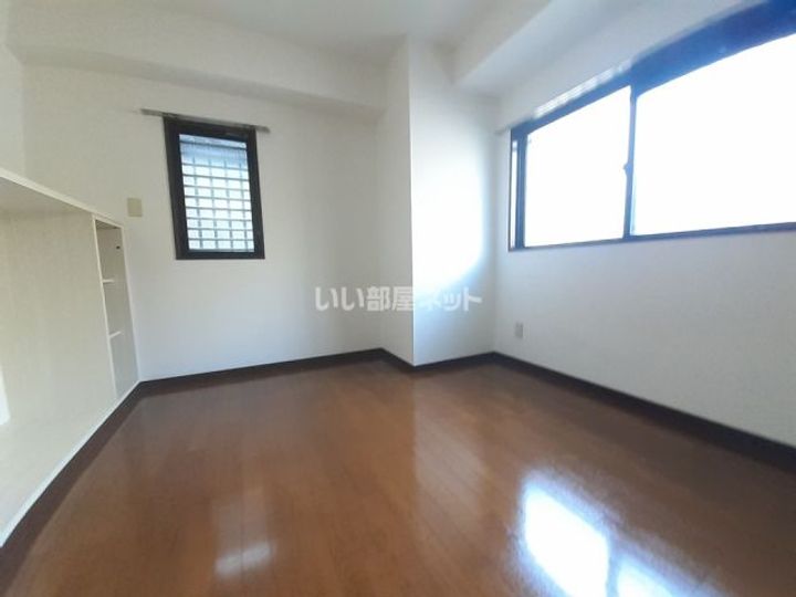 S・FIELD75の内装