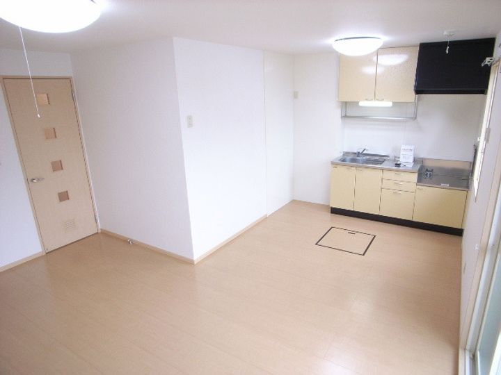 サニーフラット B棟の居間