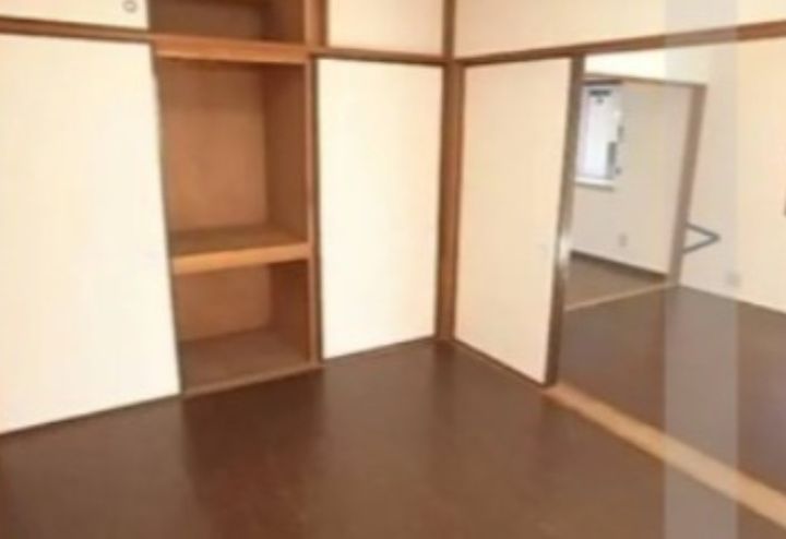 ドゥエルイーストの居間