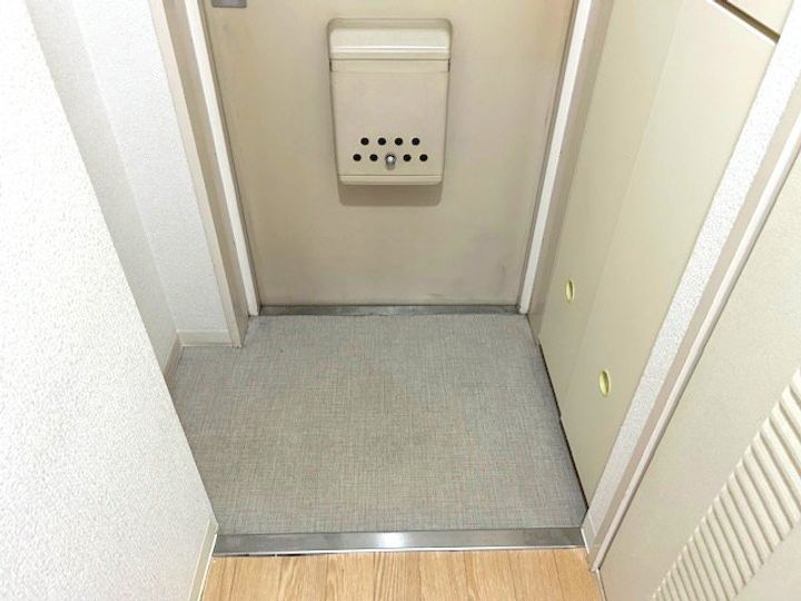 ウインザーパレス川口の玄関