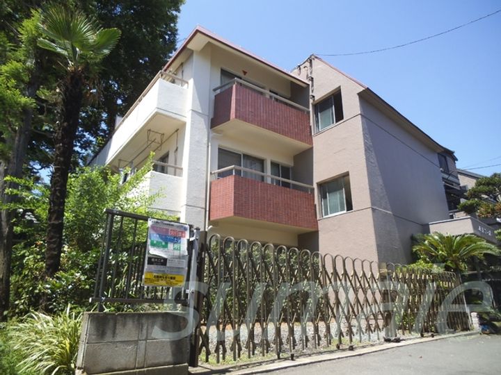 杉浦コーポの外観