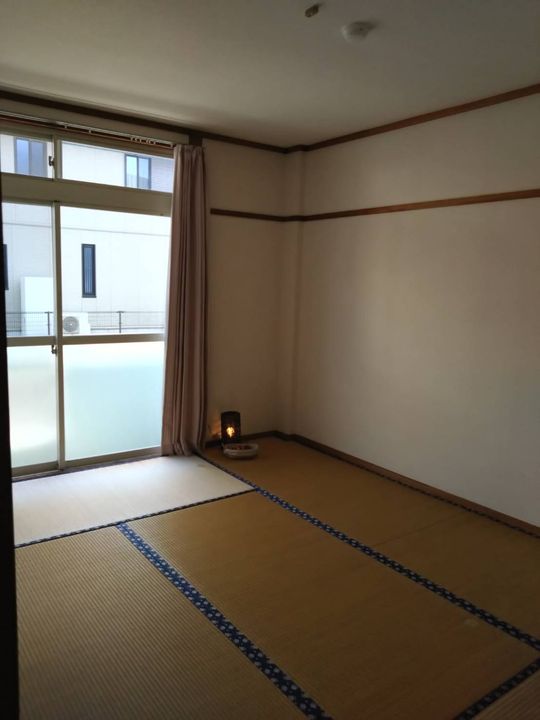 コーポカノンの居間