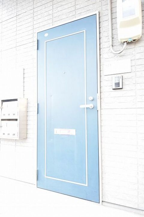 グランシャリオIの玄関