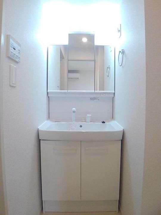 広島県福山市山手町6(アパート)の賃貸物件の内装