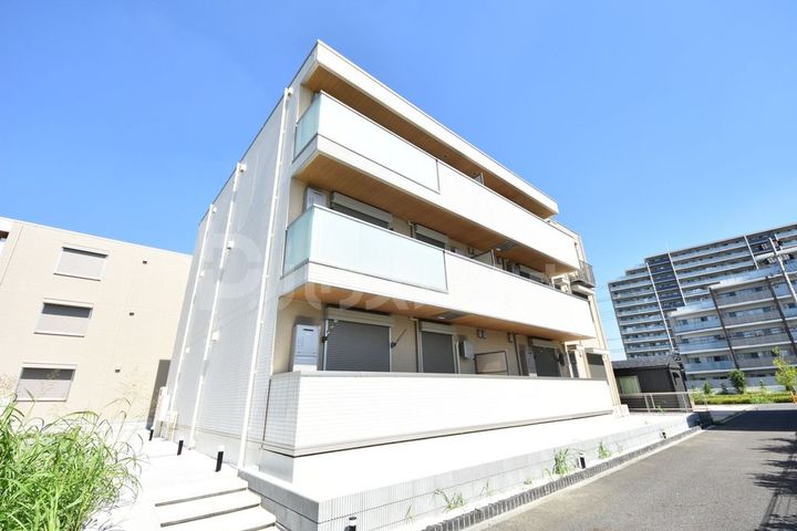 ルボワ エストの外観