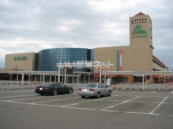 エクラージュの周辺