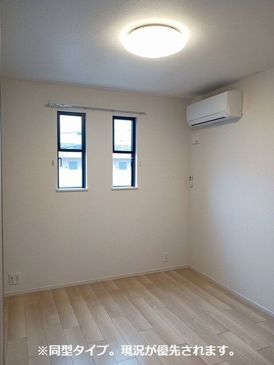 ミイキ IIの内装