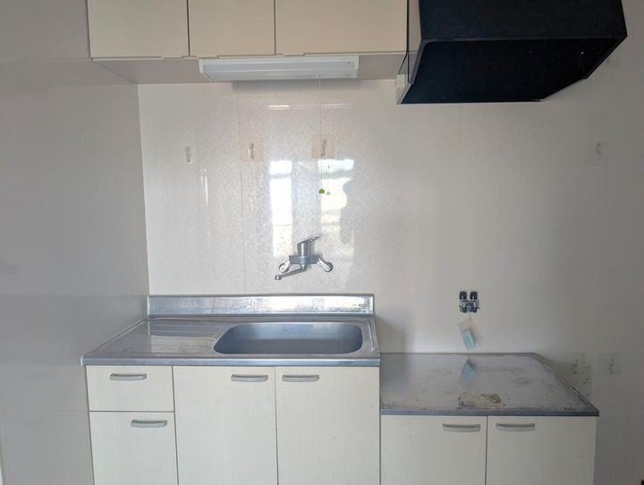 倉敷昭和ビルのキッチン