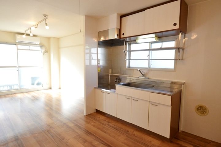 コンフォート河原町のキッチン