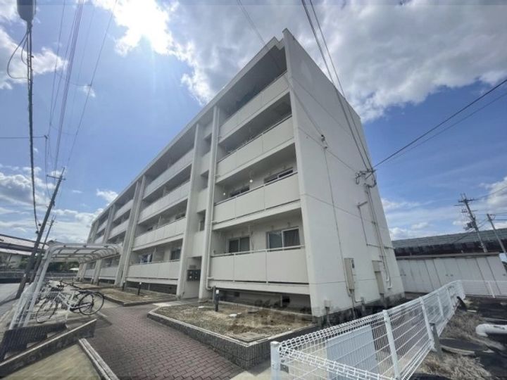 コーポレート筒井の外観