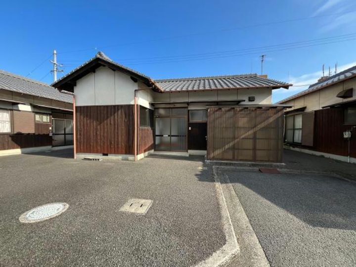 愛媛県西条市朔日市(一戸建)の賃貸物件の地図