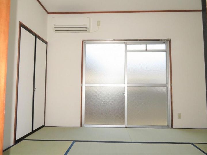 吉乃マンションの居間