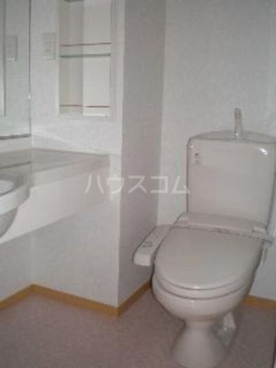 グランソシエ Bの内装