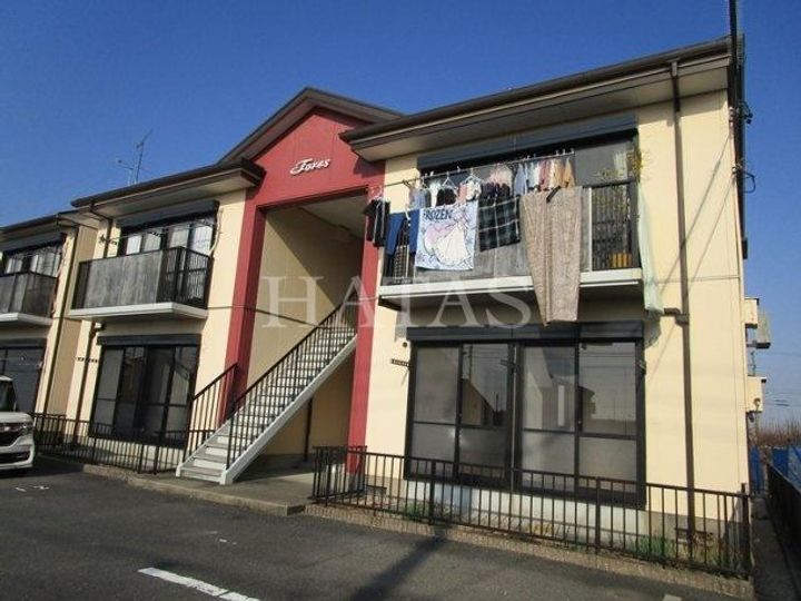 フォーレス榎 A棟の外観