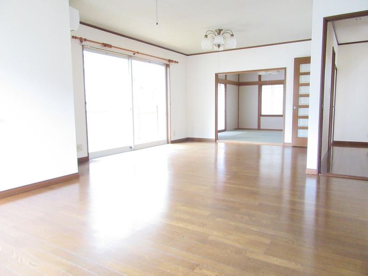 宮城県名取市ゆりが丘4(一戸建)の賃貸物件の居間