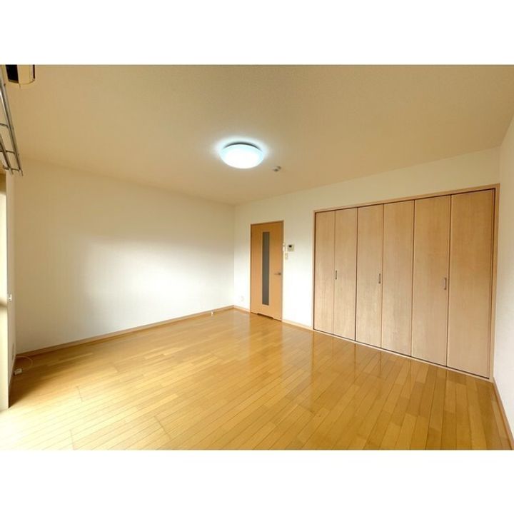 グランディールM・Tの居間