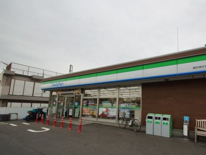 カリエンテの周辺